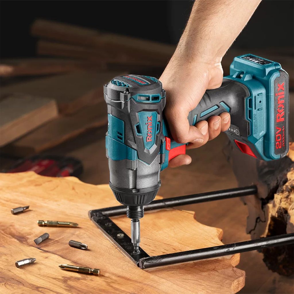 پیچ گوشتی شارژی رونیکس مدل 8906